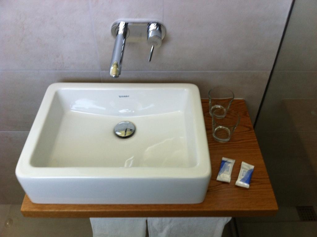 Hostal La Palma Fornells  Exteriör bild