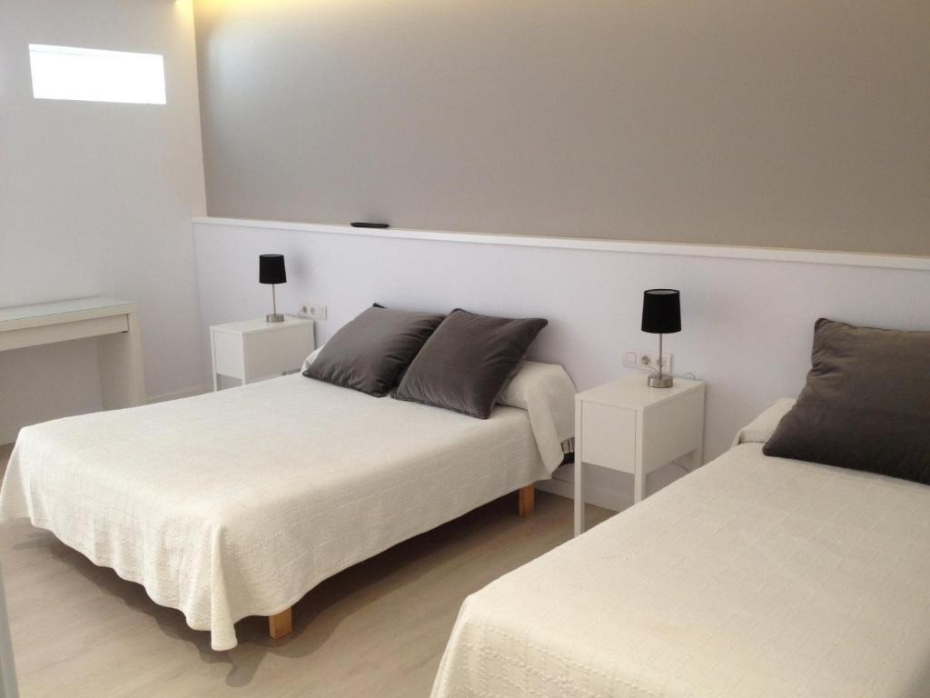 Hostal La Palma Fornells  Rum bild