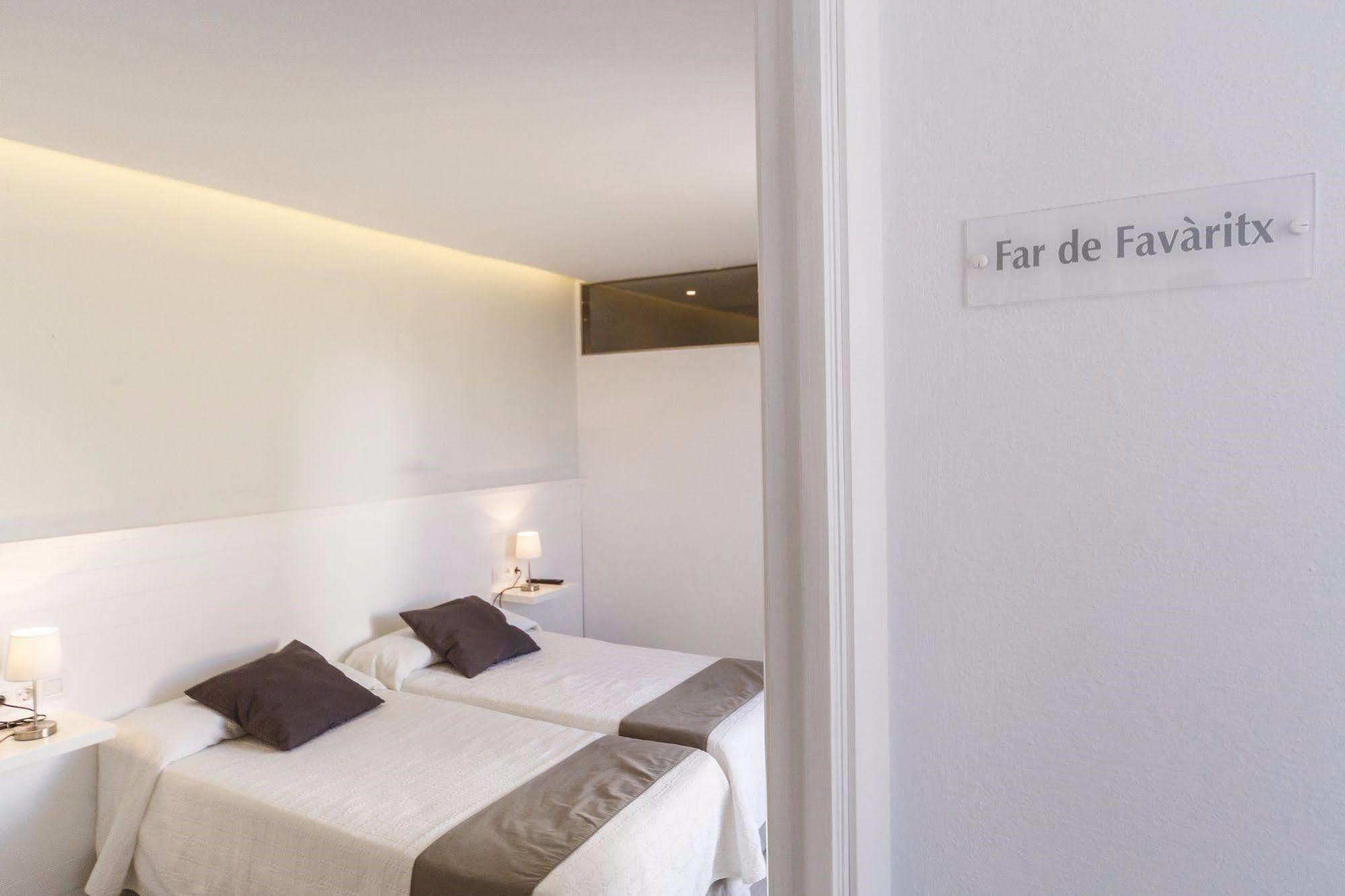 Hostal La Palma Fornells  Exteriör bild