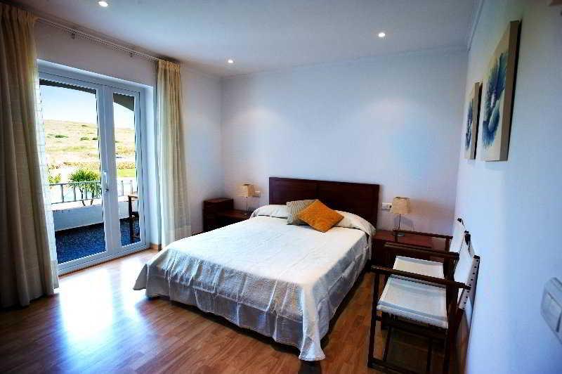 Hostal La Palma Fornells  Exteriör bild